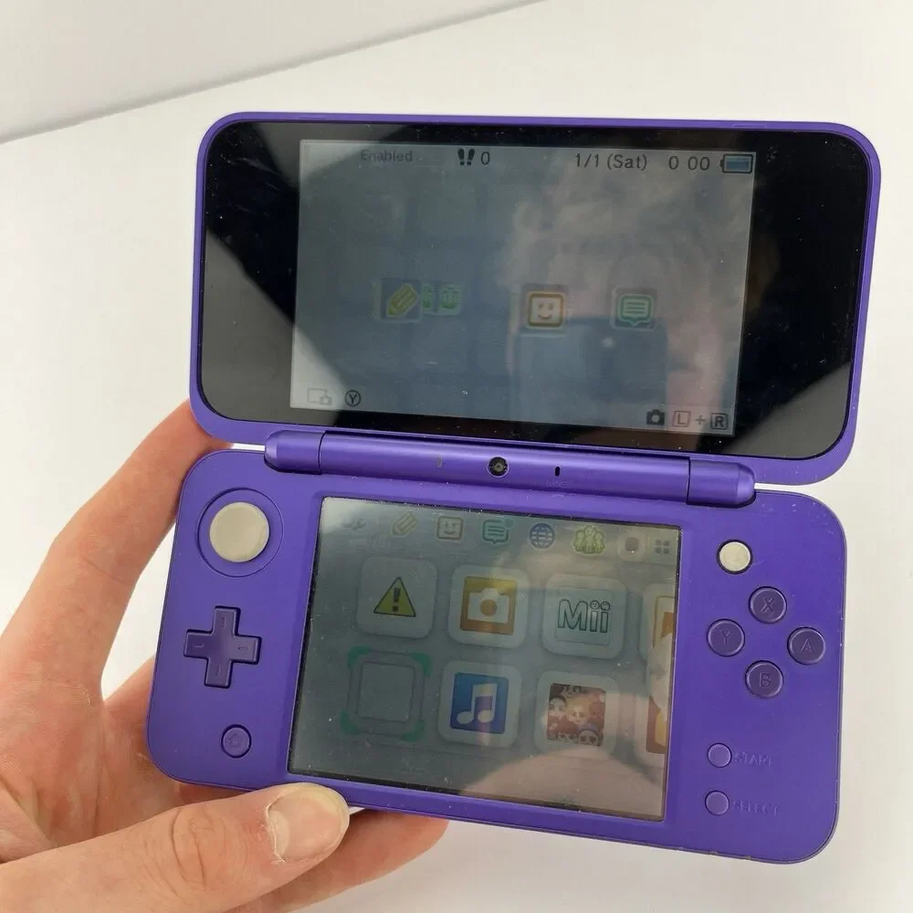 Nintendo 2DS XL Purple Handheld Console Nintendo 4GB Touchscreen JAN-001
